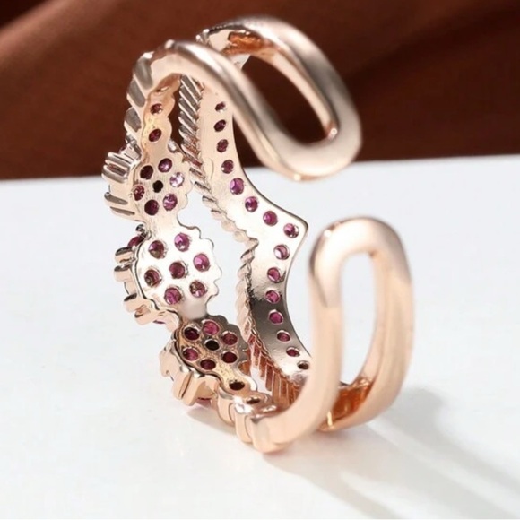 Gold and Pink Open Design Ring with Pink Gemstones - Picture 6 of 7